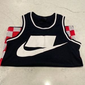 Sz S Nike NSW mesh jersey
